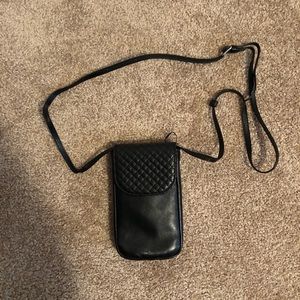 Cellphone crossbody purse